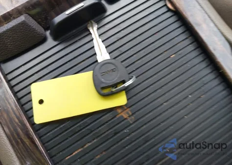 2013 GMC Acadia Denali z USA, uszkodzony, nr VIN 1GKKRTKD2DJ207980